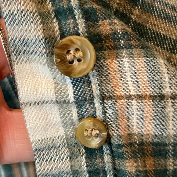 Woolrich Vintage Long Sleeve Button Down Size XL Dark Pine Plaid - Picture 5 of 11